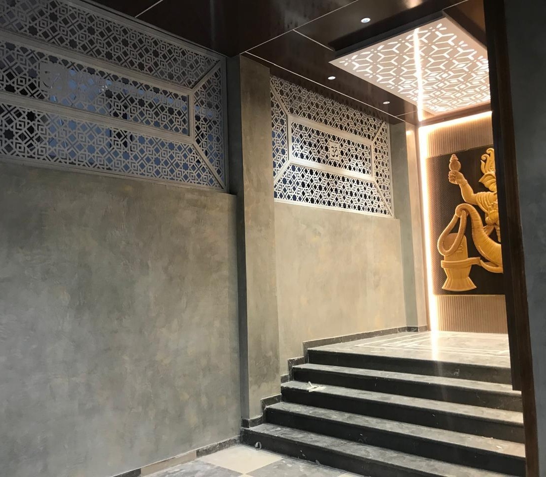 Harsha Deesigns artisans crafting wall textures